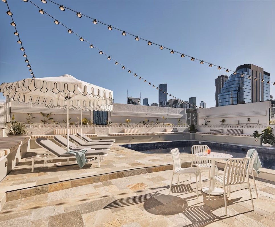Rydges Melbourne rooftop works